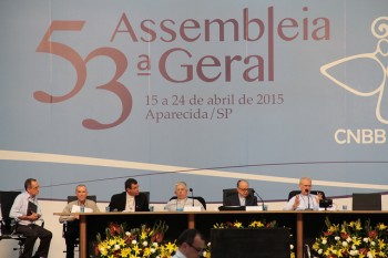 Apresentação sobre a 53ª Assembleia Geral da Conferência Nacional dos Bispos do Brasil (CNBB)