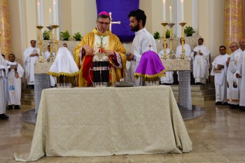Missa do Crisma e Renovação das Promessas Sacerdotais